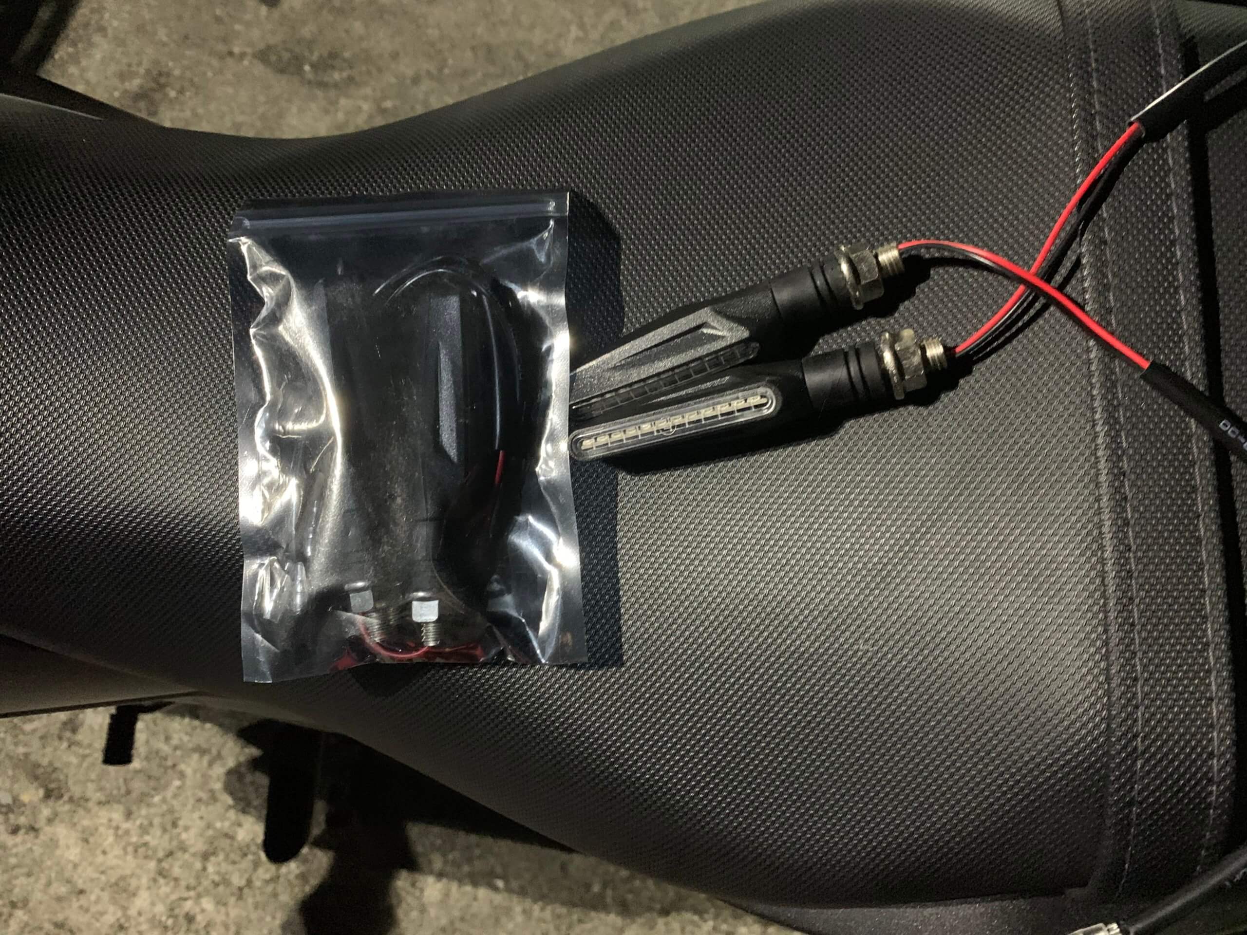 激安シーケンシャルウィンカー