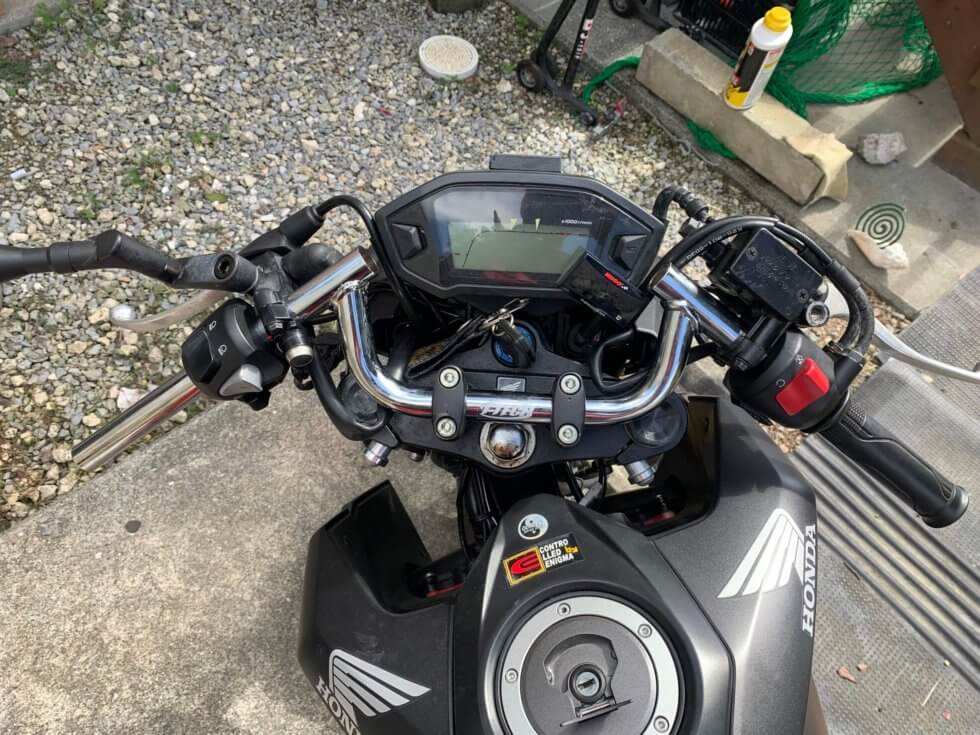 【T-TECH】レース用ハンドル取付中（アクセル側取付）